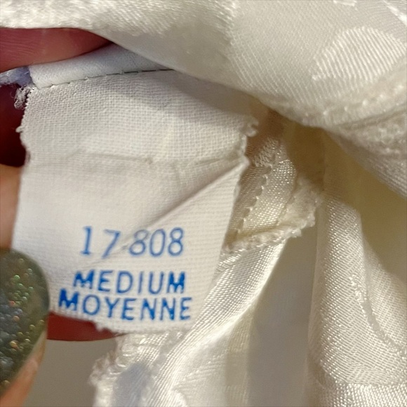 Vintage Eaton Vanity Fair White Floral Lace Camisole. Size Medium. - Picture 4 of 7